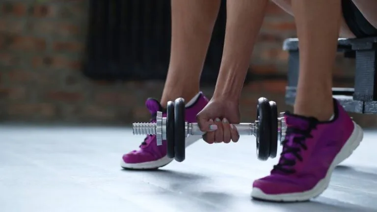 tênis feminino academia