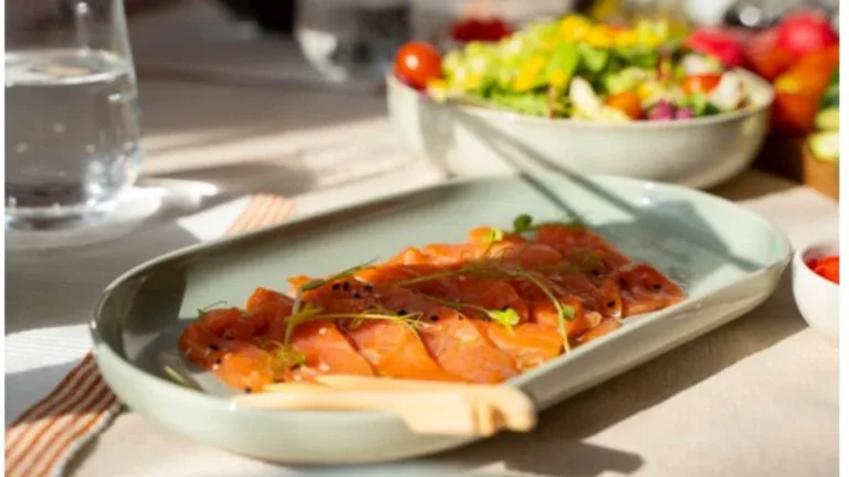 salmão com molho de maracujá